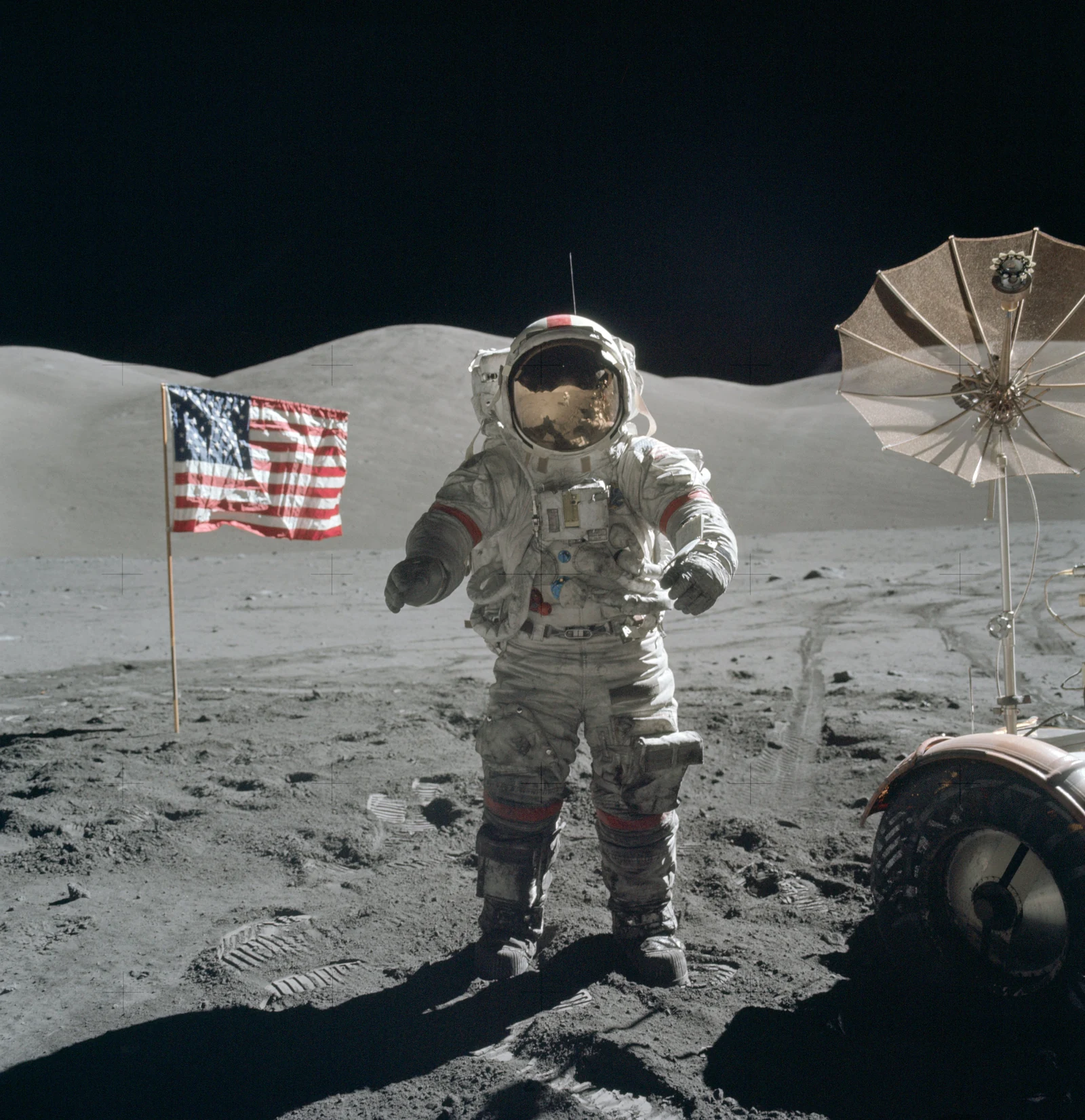 Apollo 17 — Eugene Cernan 달 표면 (1972-12)